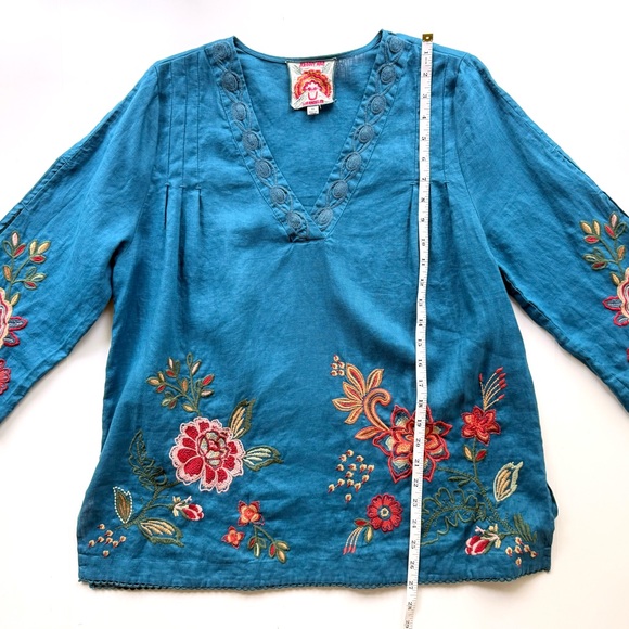 Johnny Was Messine V-Neck Top w/ Side Slits in Teal Floral Embroidered Linen S - Picture 14 of 15